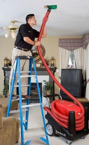 air duct cleaning technician